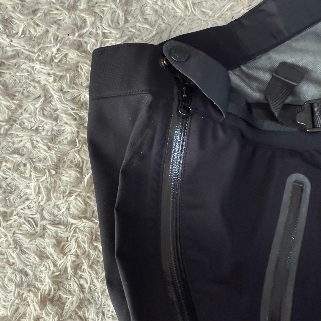 モンベル　ゴアテックス　サイズL アルパインサーマシェル パンツ