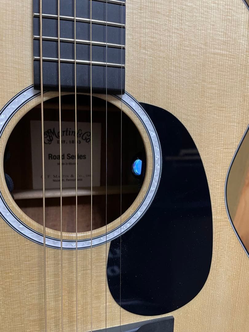 C.F. Martin アコースティックギター000-12E Koa