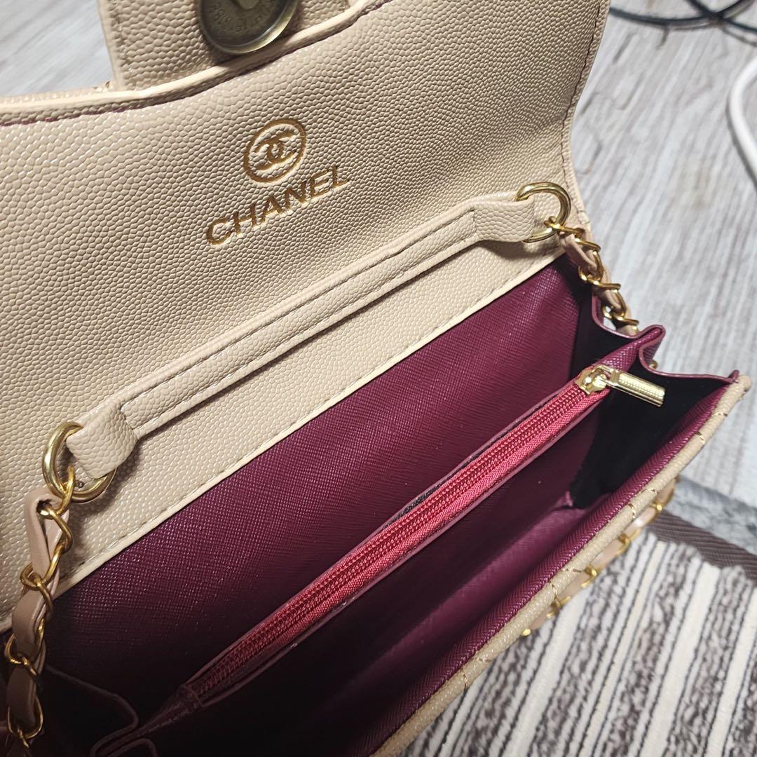 CHANEL　ショルダーウォレット　財布　ベージュ　ノベルティ