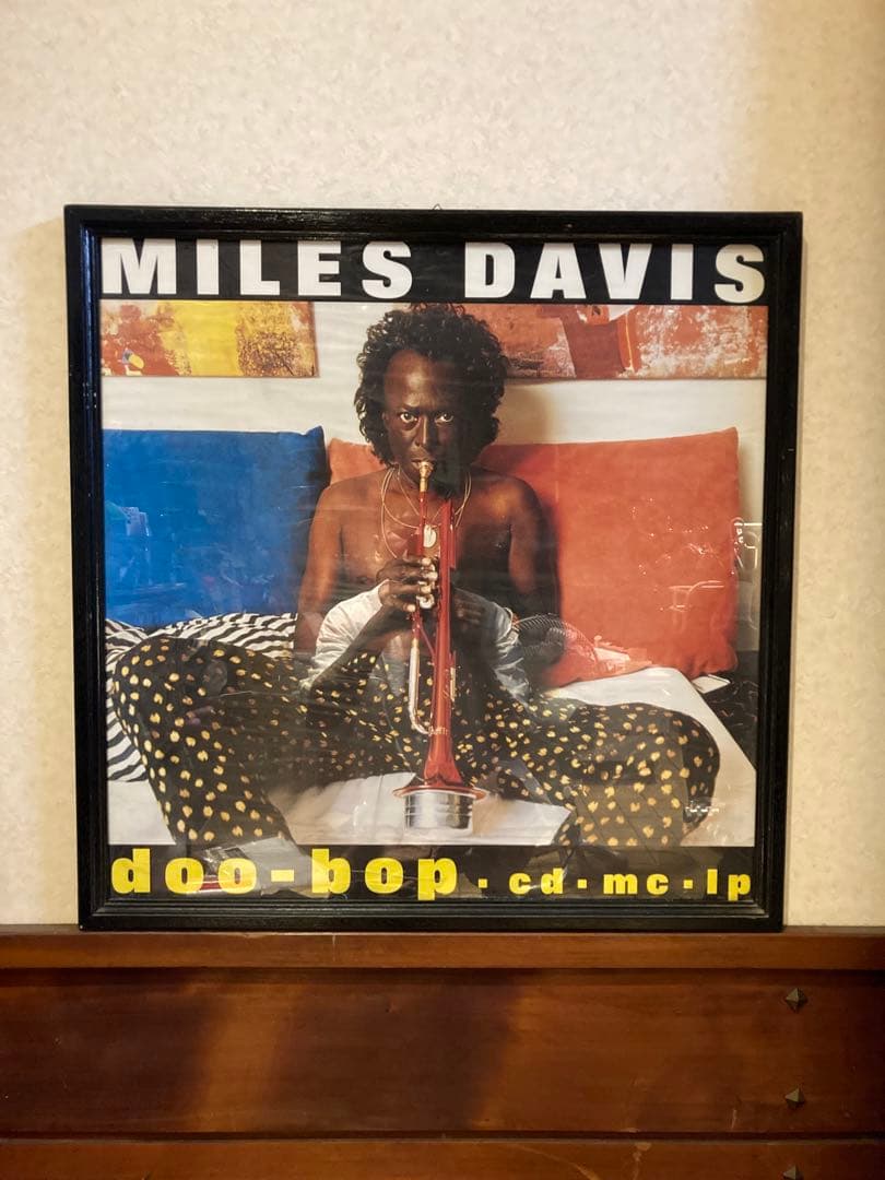 ミュージシャン Miles Davis vintage poster