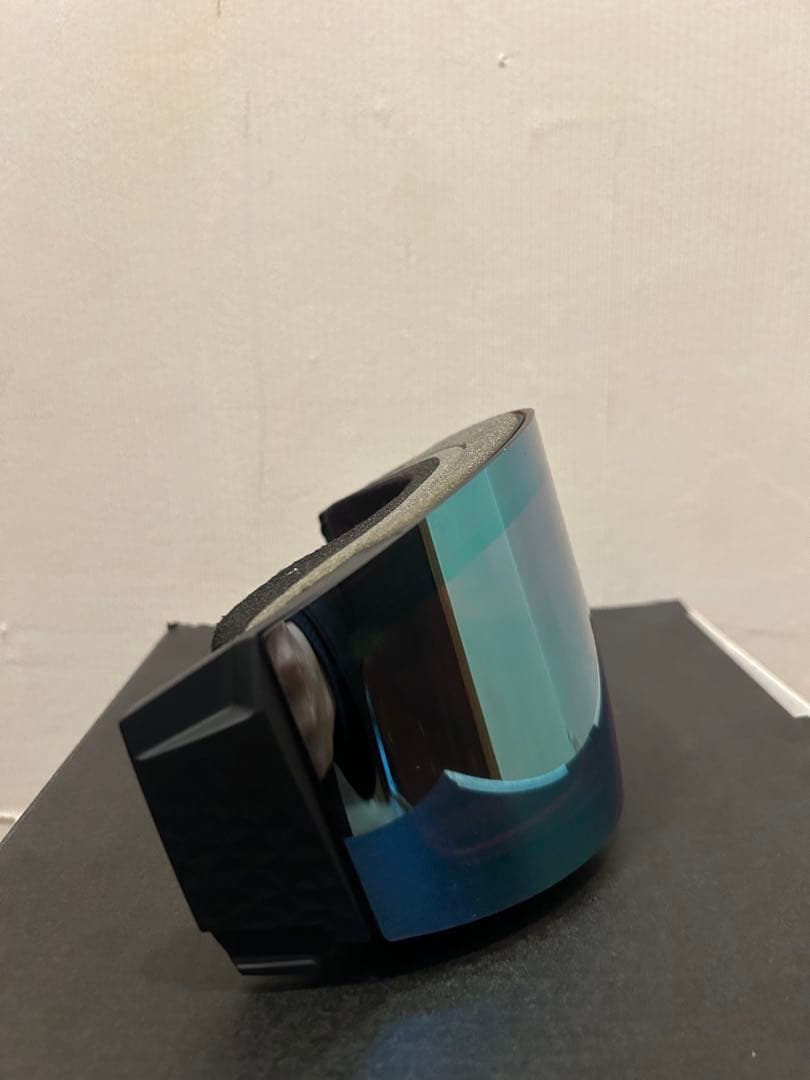 【新品未使用箱付き】OAKLEY MOD7 ヘルメット ゴーグル付 Lサイズ