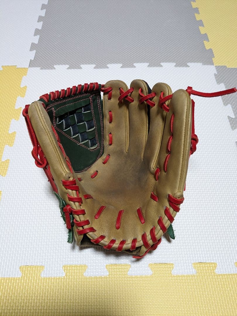 野球用レザーグローブ 編み込みデザイン