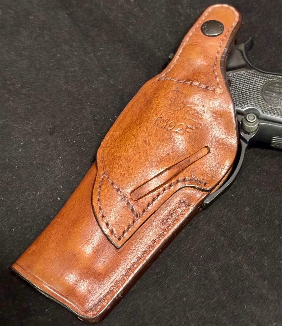整備済 ベレッタM92F用 革製 ヒップホルスター