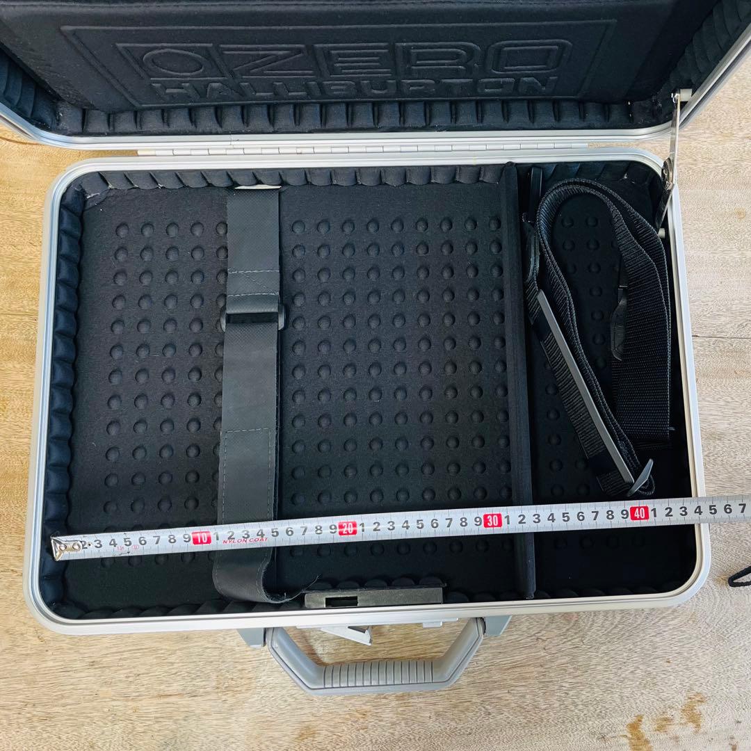 ZERO セキュリティケース 9430 シルバー