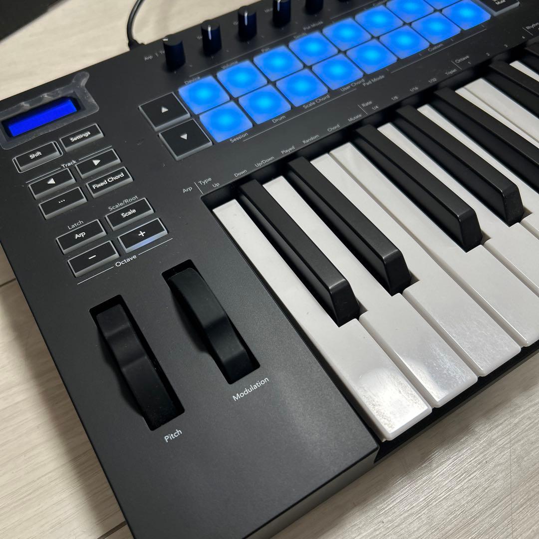 【美品/ほぼ未使用】 NOVATION LAUNCHKEY 25 MK3