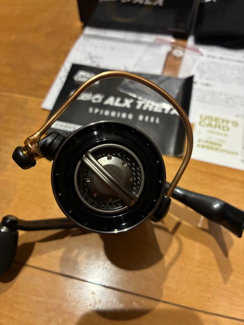 アブ　Revo ALX THETA 2500s