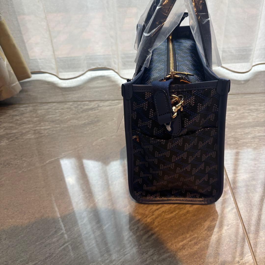 【新品未使用】レザレクション ラニウス スクエア ミニ No.3 / ヴィオルカ