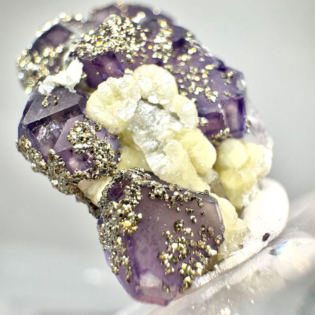 545 中国 内モンゴル産 フローライト&パイライト