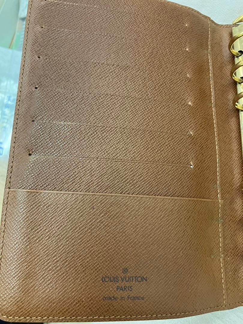 ヴィトン スケジュール　カバー