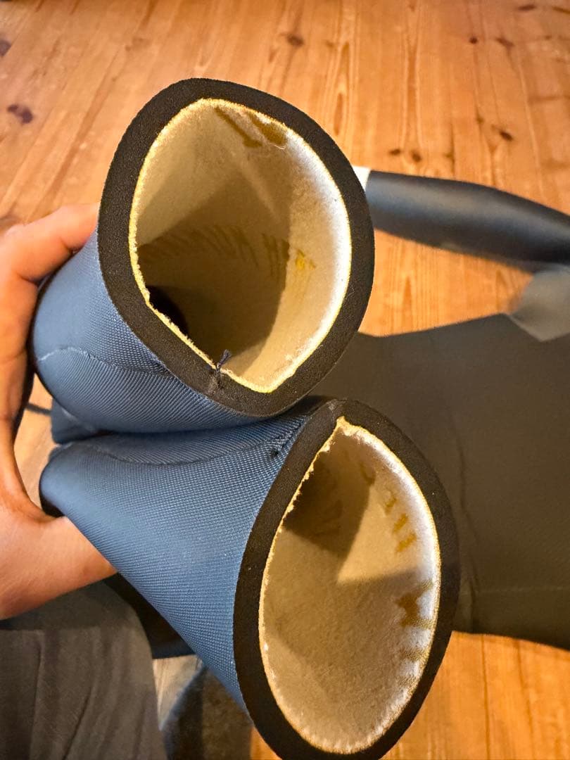 Fellow 5×3mmフルスーツ セミドライ　キッズ130cm