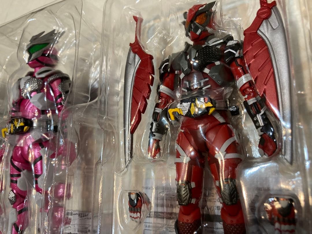 非接触⭐️滅亡迅雷.net 仮面ライダー6体＋アクリルロゴディスプレイセット