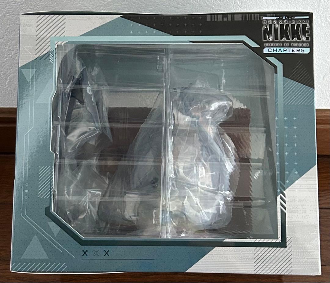 一番くじ　NIKKE Ｂ賞　シンデレラ フィギュア 未開封　＋おまけ付き