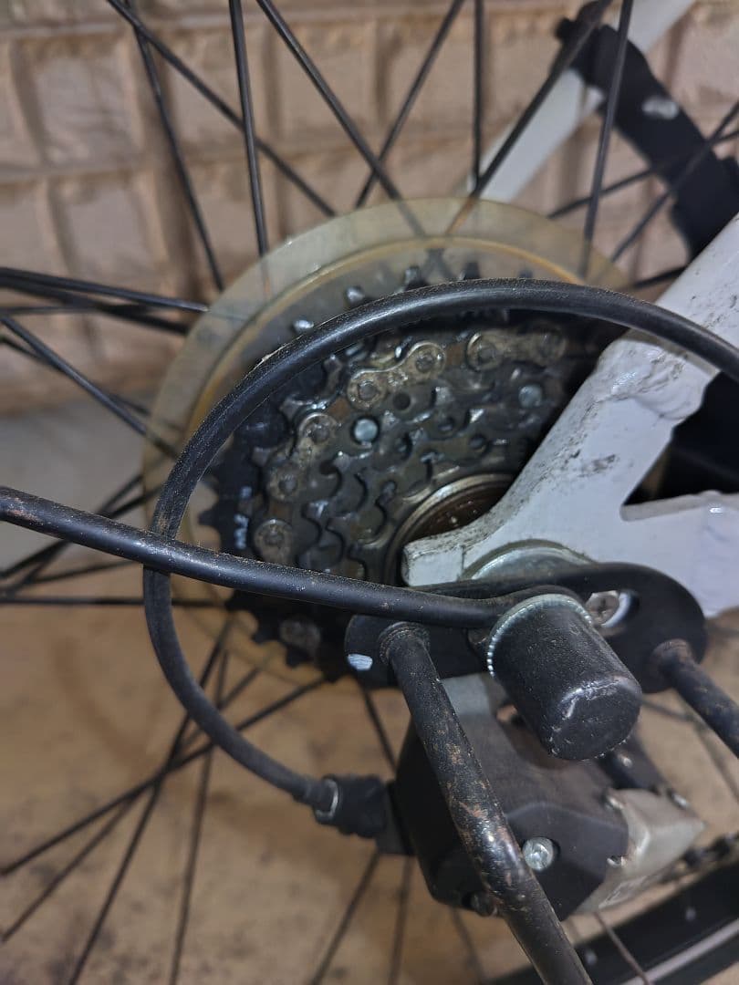 【交渉中】【整備済・引き取り限定】roillo ロイロー 自転車 27インチ 白