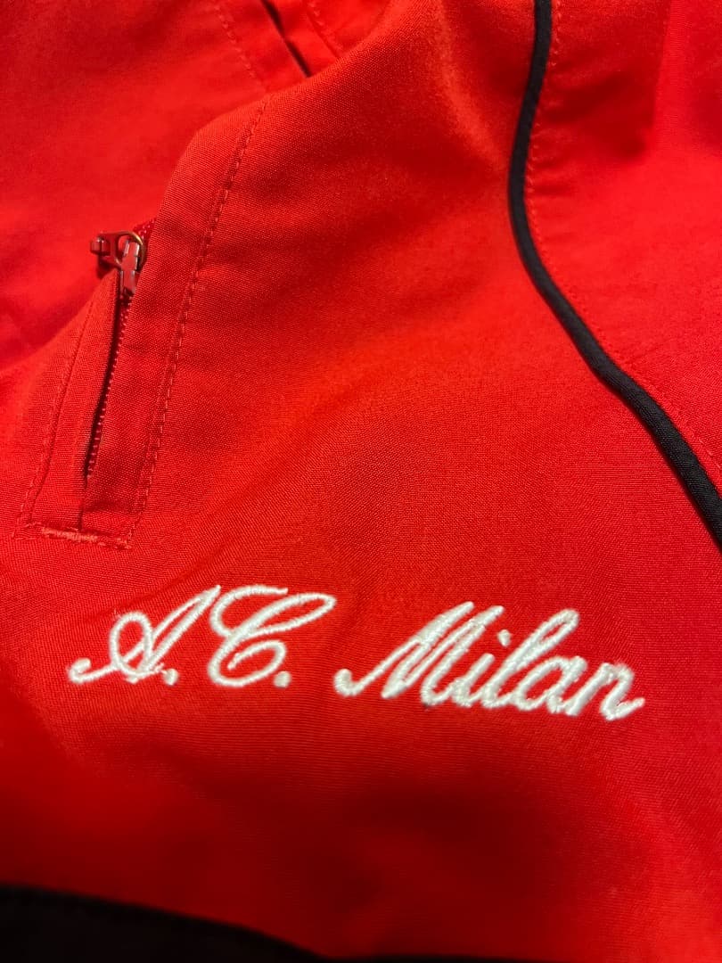 入手困難 アディダス　ACミラン　トラックジャケット　ウィンドブレイカー　XL