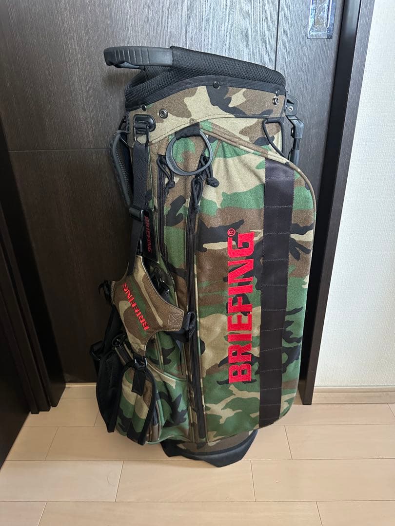 BRIEFING 迷彩キャディバッグ　ヘッドカバー
