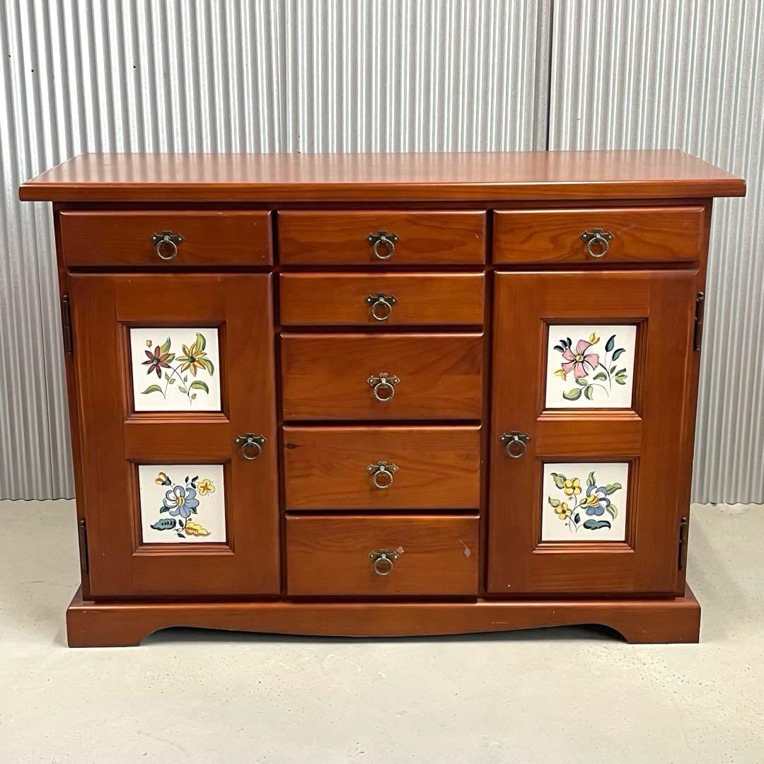 南欧風 タイルキャビネット 花柄 バレンシア調 サイドボード 収納家具