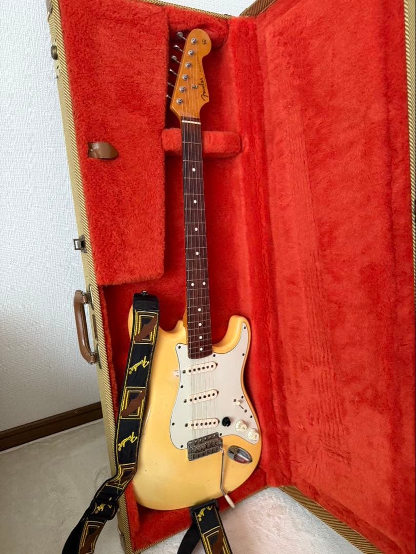 ギター Fender USA American Vintage Stratocaster