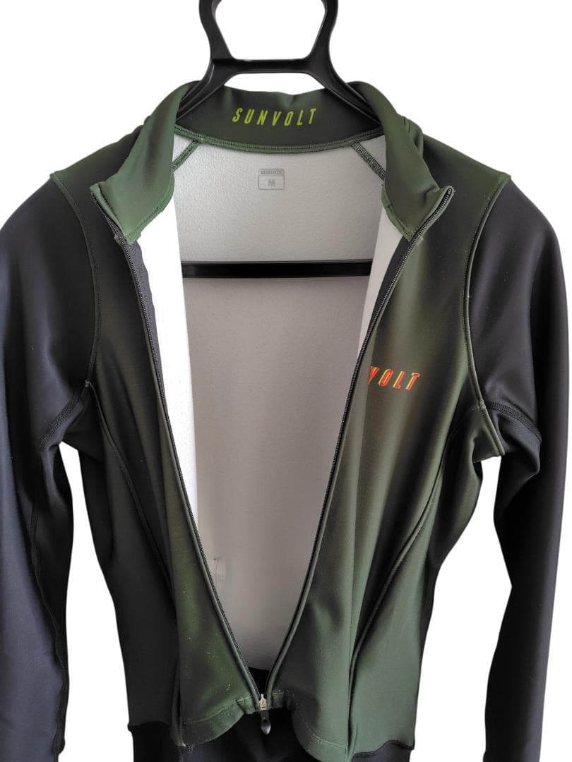 SUNVOLT サンボルト サーモ ワンピース M カーキ サイクルウェア 美品