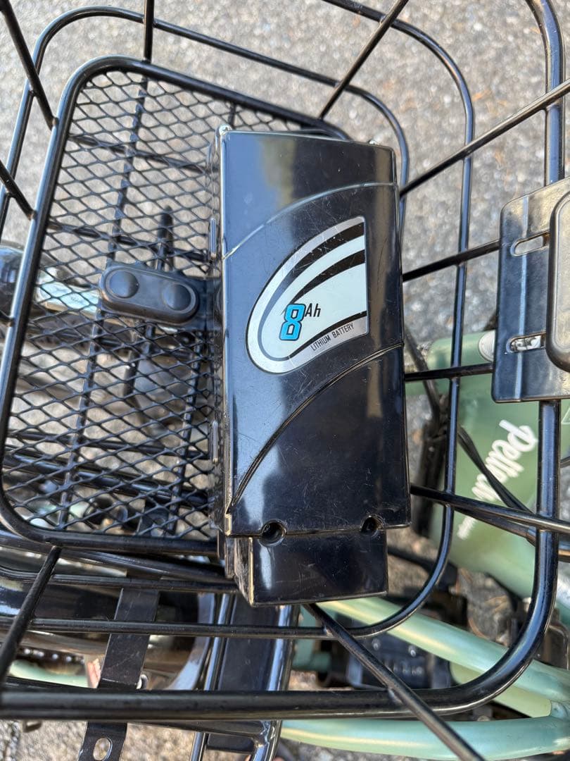 緑色シティタイプ電動アシスト自転車