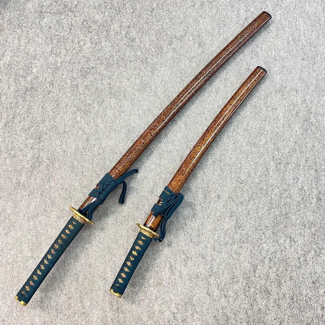 美品 模造刀 津軽塗り 本漆塗 堆朱 大刀 小刀 セット 螺鈿細工 刀袋付き 侍