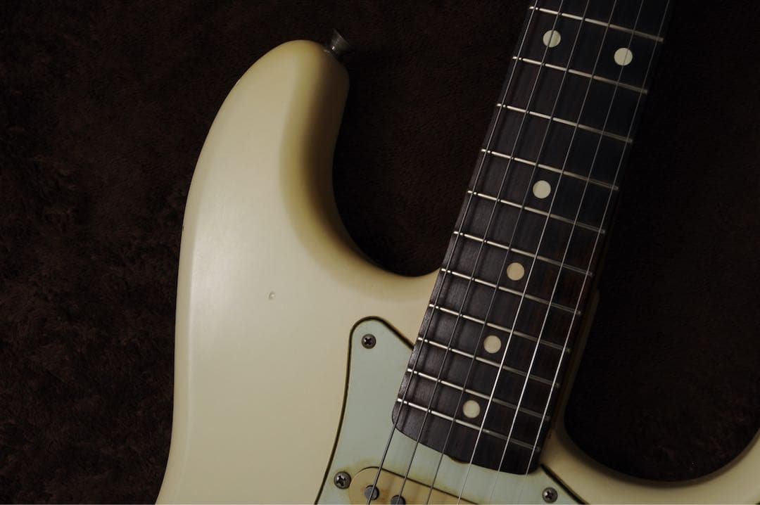 まー坊 Fender Road Worn 60s Strato SSS