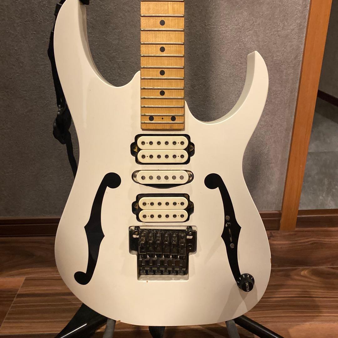 Ibanez PGM300 WH ポールギルバートモデル