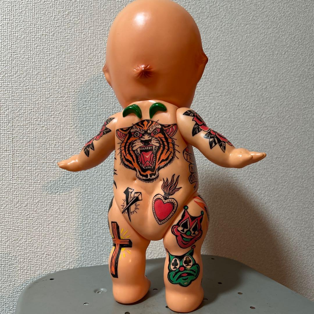刺青キューピー　アメリカン雑貨　コナーマクレガー　キューピー人形　タトゥー
