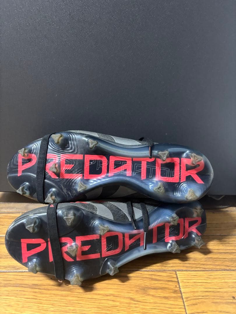 サッカースパイク アディダス プレデターエリート FG 25.5