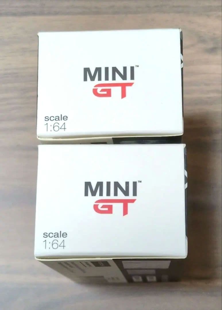 ミニカー MINI GT Porsche 911 GT2 RS Racing Yellow