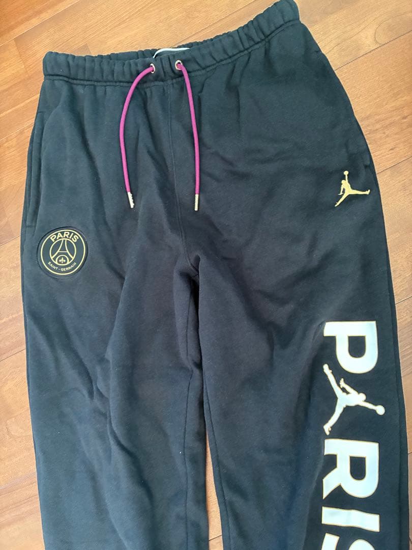 Jordan PARIS フーディー Mサイズ