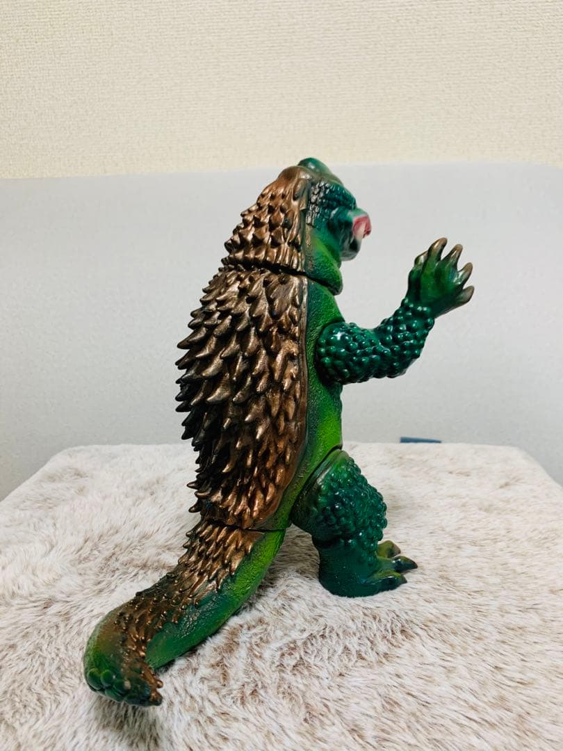 ザゴラ山中の怪獣　中岡俊哉 世界の怪獣シリーズ　シカルナ工房