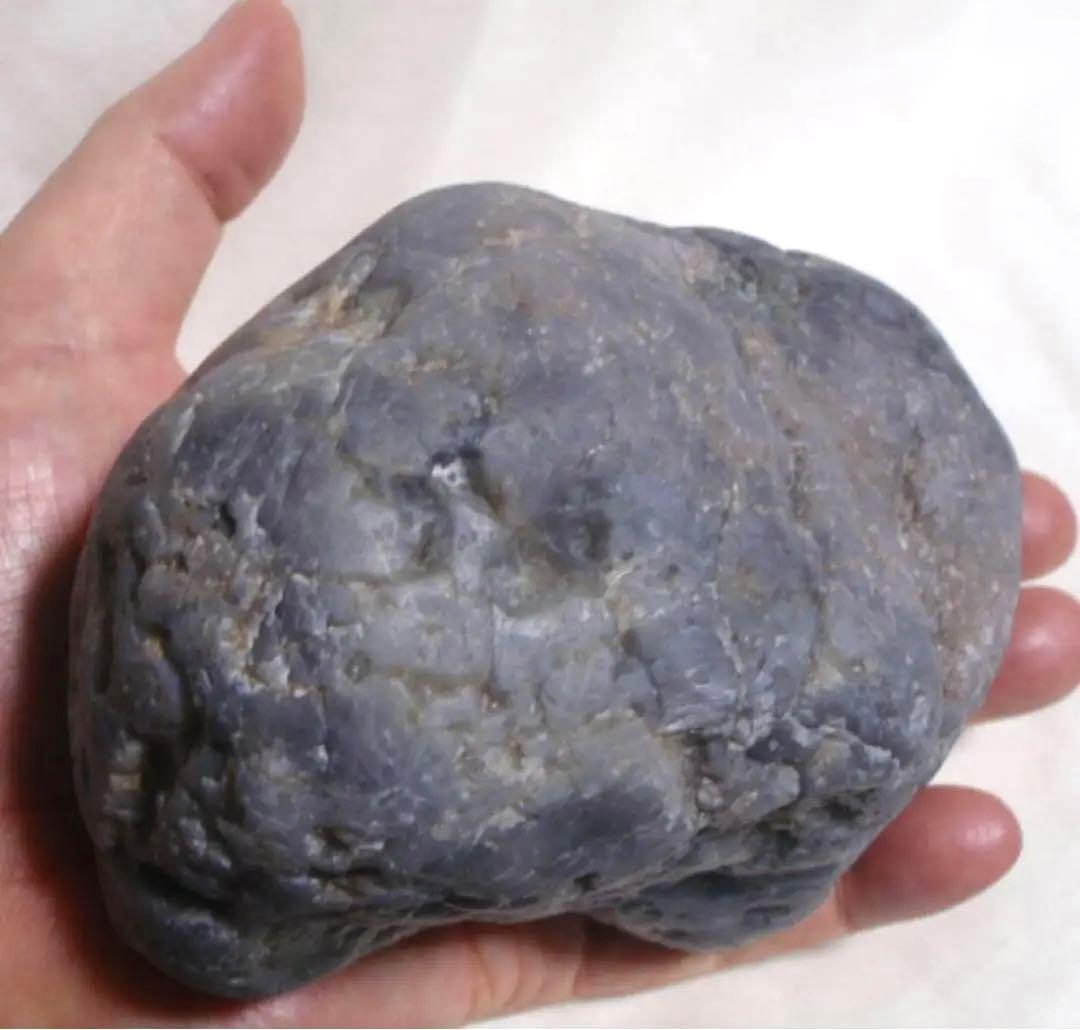 糸魚川コランダム　原石　ひすい　糸魚川翡翠　コン沢　国産鉱物　水石　根付