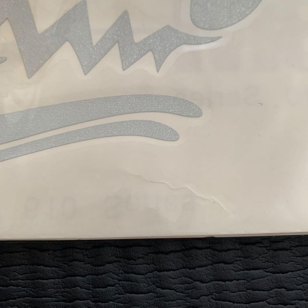 マンウィズ ナンバーカバーとステッカー