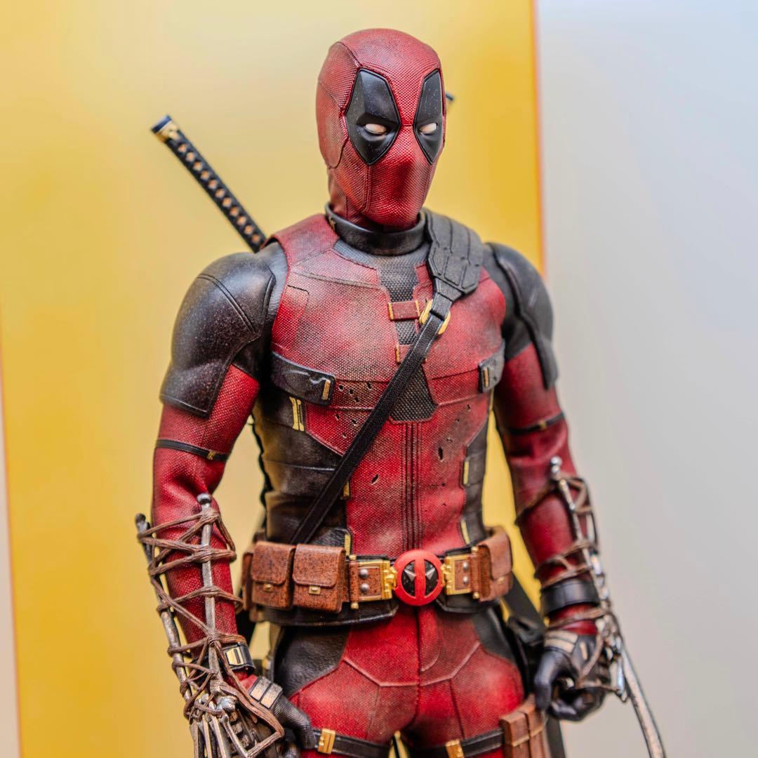 ホットトイズ デッドプール バトルダメージ 1/6 ウルヴァリン