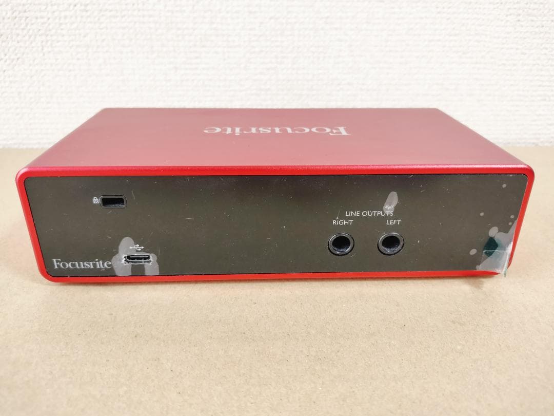 Focusrite Scarlett 2i2(3rd Gen) インターフェース