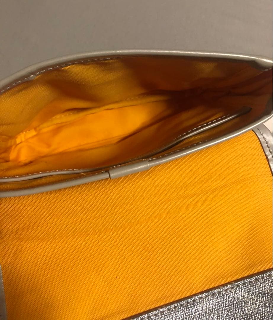 レザレクション☆ウエストポーチ