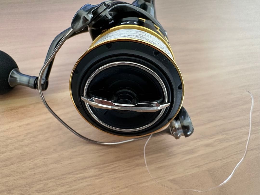 シマノ TWIN POWER C5000XG スピニングリール