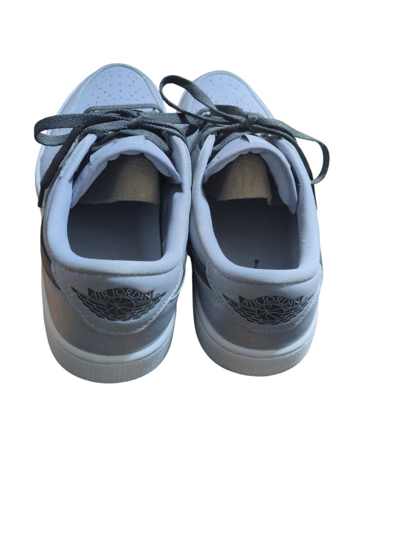 yumamエアジョーダン 1 LOWゴルフシューズ