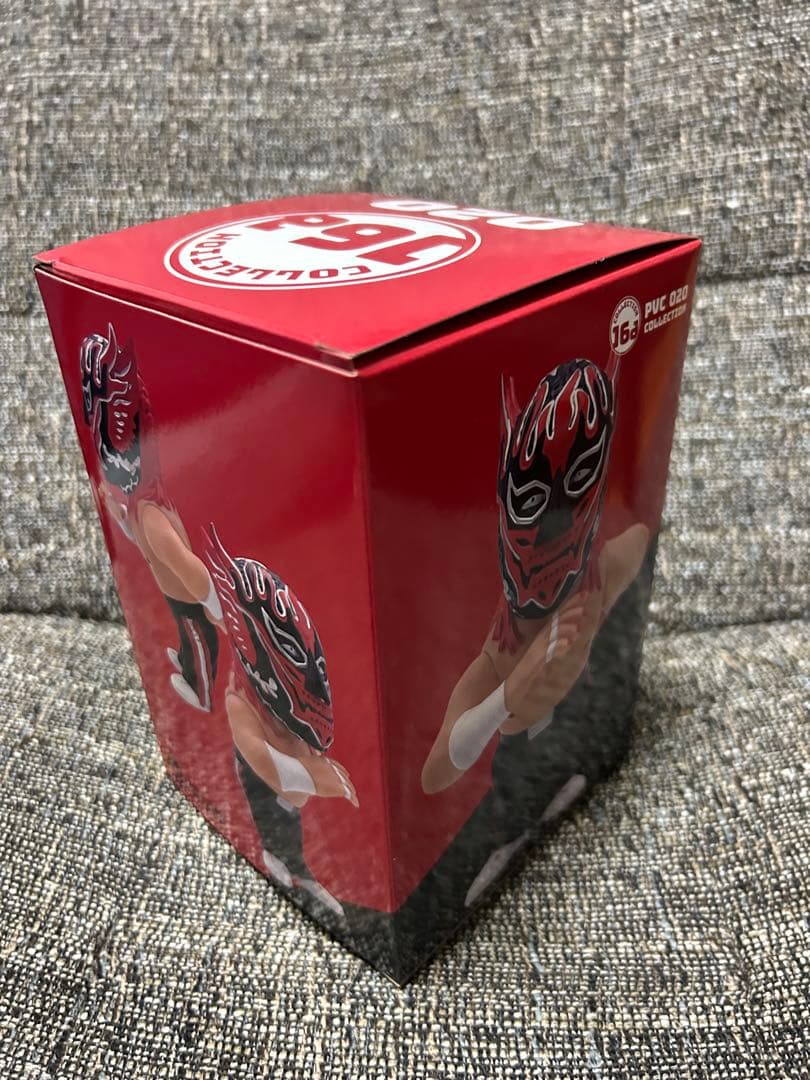 16dソフビコレクション ★新日本プロレス エル・デスペラード 赤コスチューム