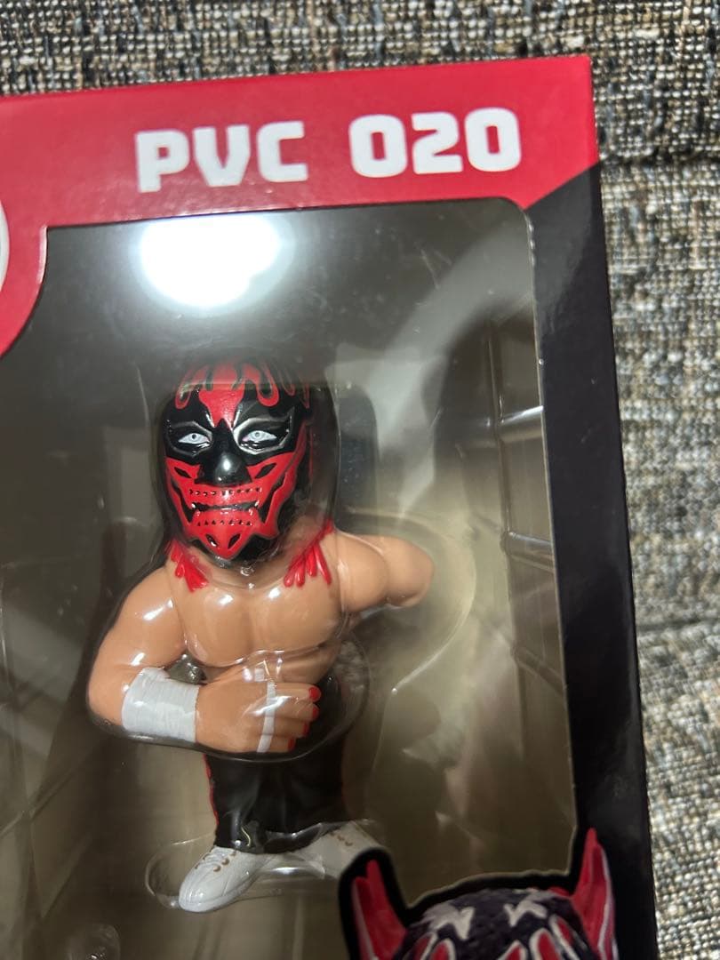 16dソフビコレクション ★新日本プロレス エル・デスペラード 赤コスチューム