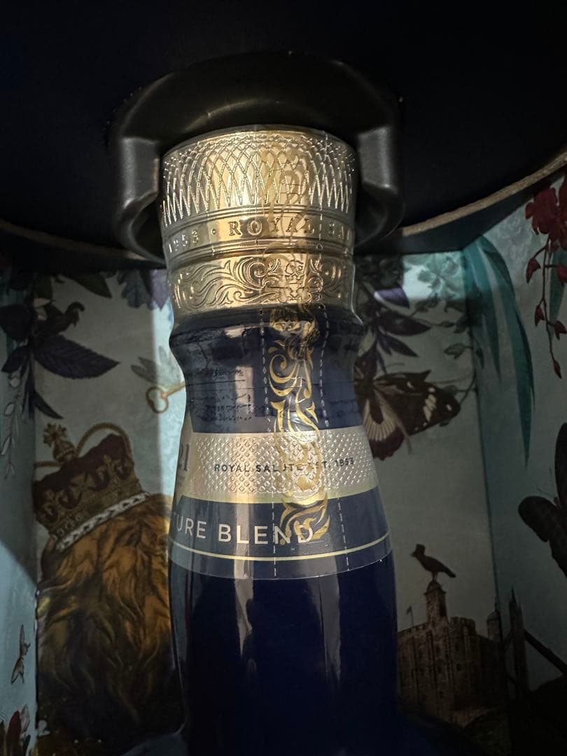  SALUTE 21年 THE SIGNATURE BLEND