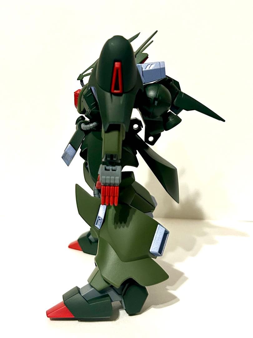 HGUCガルスJ完成品　全塗装