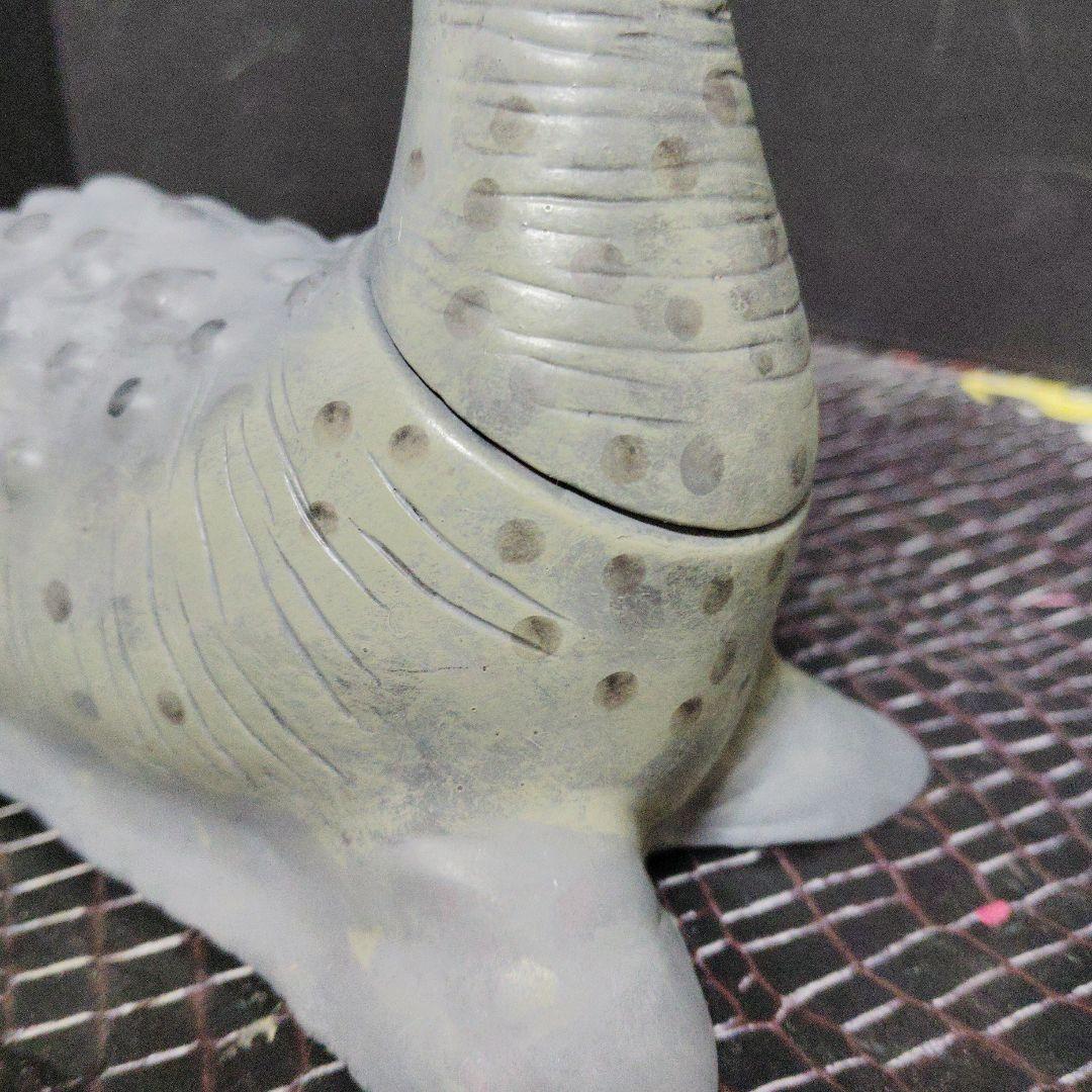 ウルトラQ怪獣旧型絶版ソフビモノクロverゴメス.ナメゴン.ケムール人