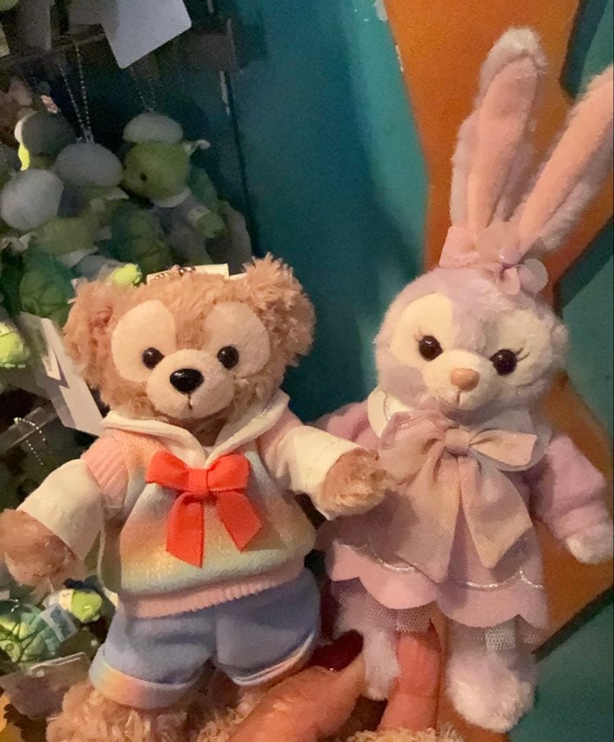 ぬいぐるみバッジ　７種　ダッフィーのハートフェルトレターズオブフレンドシップ