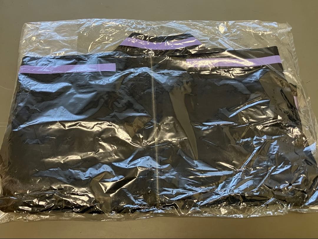 ジョジョの奇妙な冒険 キラークイーン スカジャン Ｌサイズ イオン