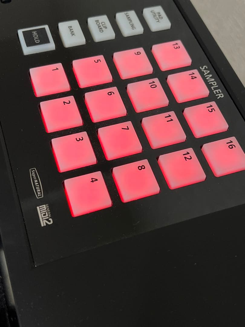 Roland FA-08 シンセサイザー 88鍵