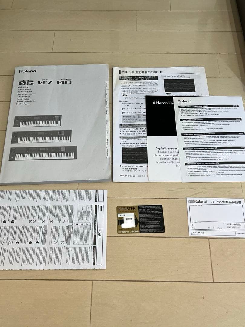 Roland FA-08 シンセサイザー 88鍵