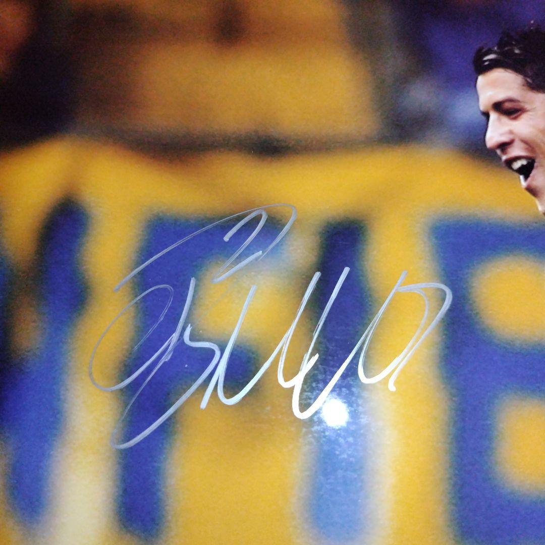 ロナウド選手　直筆筆　サイン入り写真