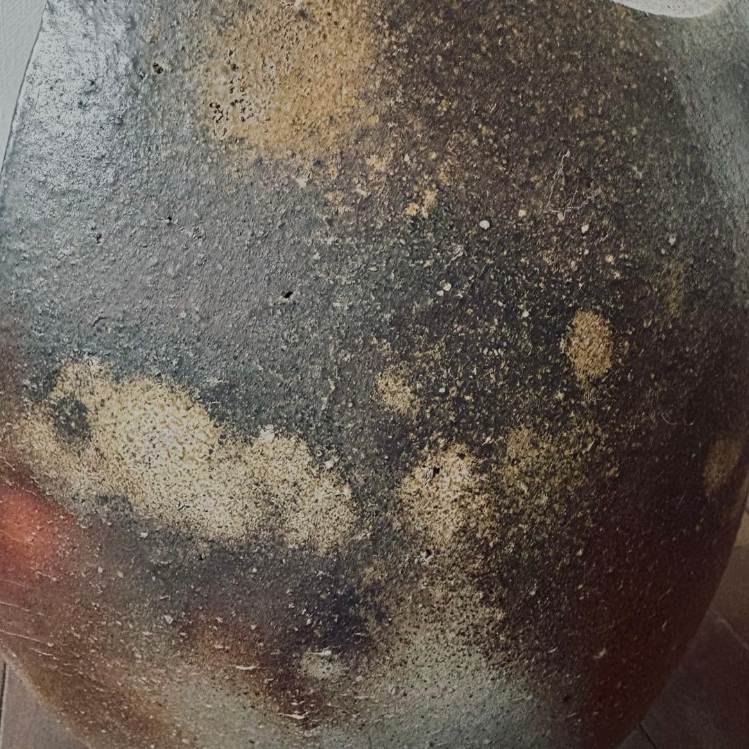 山下譲治　備前焼　変形花器　花瓶花入　共箱付　高さ29cm