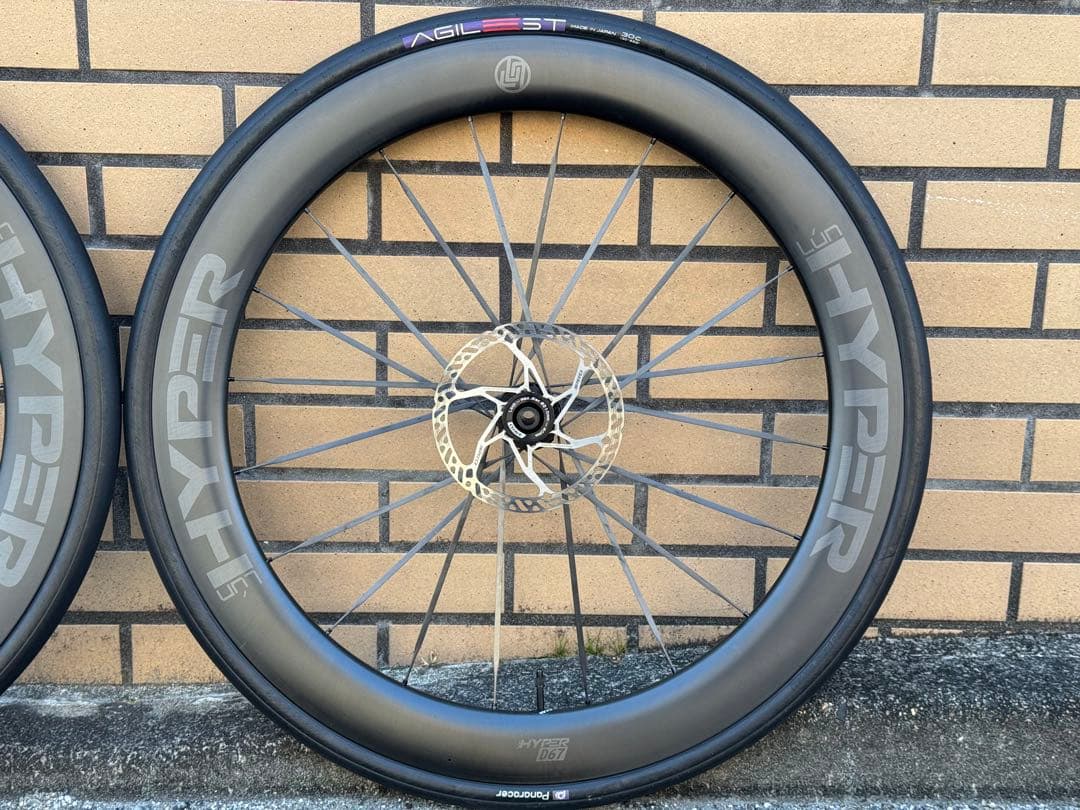 美品　HYPER カーボンホイール ホイール　D67 DISC カーボンホイール